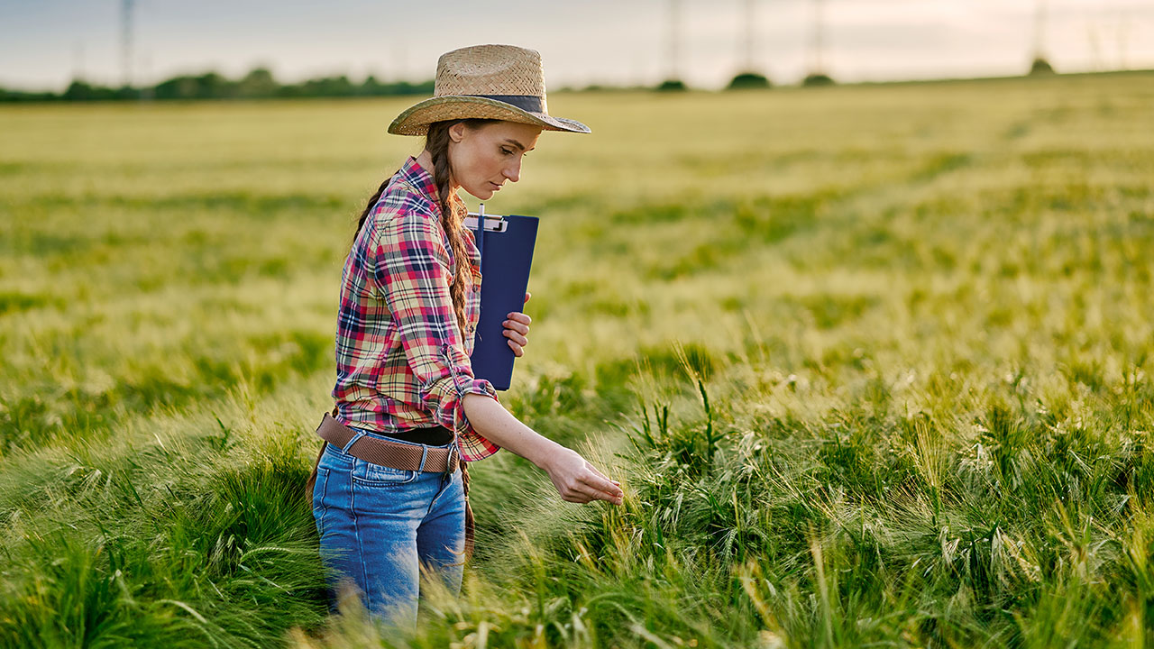Agriculture and farming families